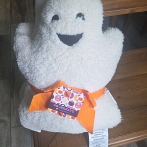 Novogratz Halloween Throw Pillows 2  WHITE Ghost Sherpa Cute Boos NEW